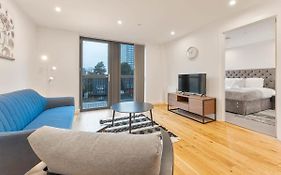 Lovely 1 Bedroom Apartment In Central Location