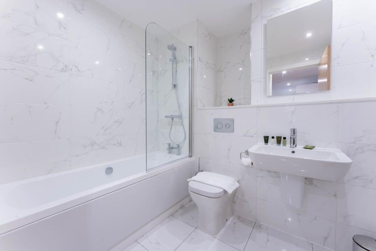 Lovely 1 Bedroom Apartment In Central Location Birmingam Exterior foto
