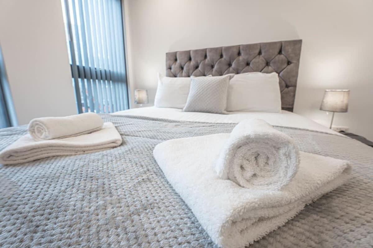 Lovely 1 Bedroom Apartment In Central Location Birmingam Exterior foto
