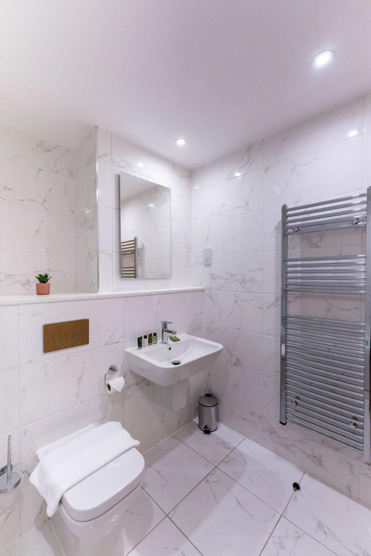 Lovely 1 Bedroom Apartment In Central Location Birmingam Exterior foto